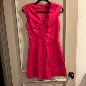 French Connection v-neck pink sleeveless dress size 6 cotton blend